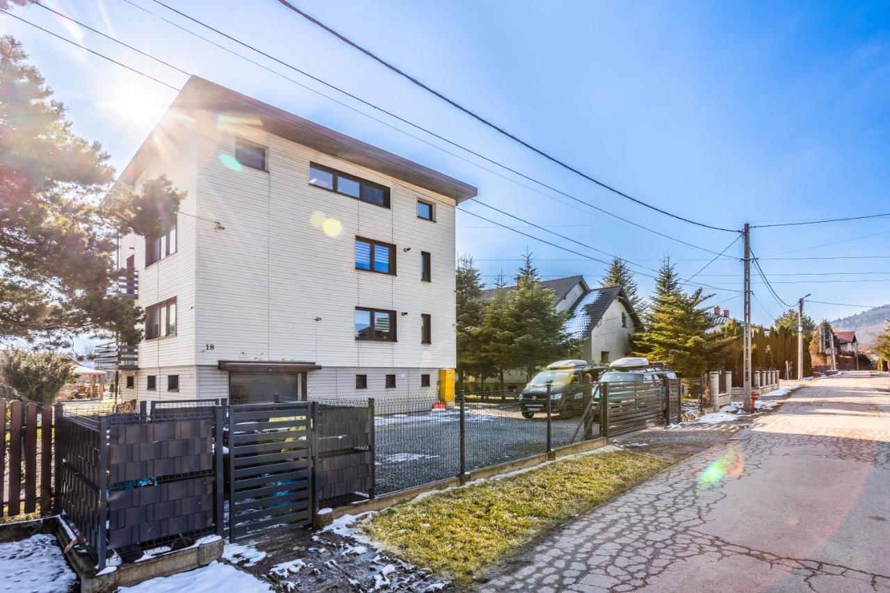 Apartament Ksiezycowy Lejlighed Wilkowice Eksteriør billede